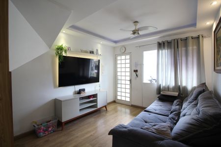 Sala de casa de condomínio à venda com 2 quartos, 70m² em Taquara, Rio de Janeiro
