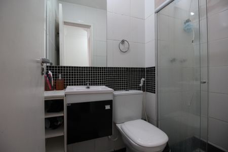 Casa de condomínio à venda com 70m², 2 quartos e 1 vagaBanheiro Social