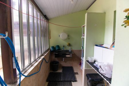 Casa à venda com 225m², 4 quartos e 1 vaga Casa à venda com 225m², 4 quartos e 1 vagaÁrea Externa
