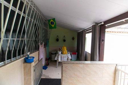 Casa à venda com 225m², 4 quartos e 1 vaga Casa à venda com 225m², 4 quartos e 1 vagaÁrea Externa