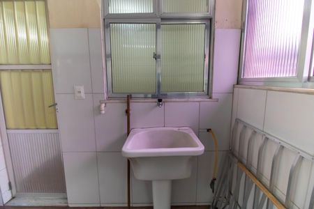 Casa à venda com 225m², 4 quartos e 1 vaga Casa à venda com 225m², 4 quartos e 1 vagaCasa 2 - Área de Serviço
