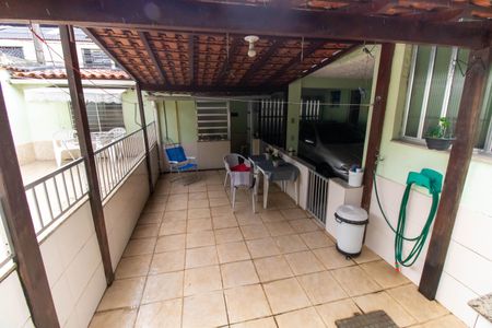 Casa à venda com 225m², 4 quartos e 1 vaga Casa à venda com 225m², 4 quartos e 1 vagaÁrea Externa