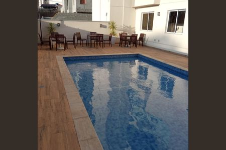 Apartamento à venda com 56m², 1 quarto e 1 vagaPiscina