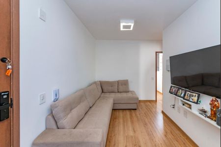Sala de apartamento à venda com 2 quartos, 44m² em Santa Helena, Belo Horizonte