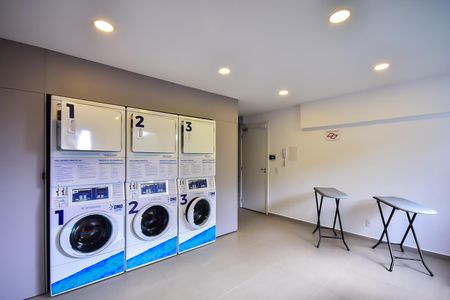 Apartamento à venda com 39m², 2 quartos e 1 vagaÁrea comum 