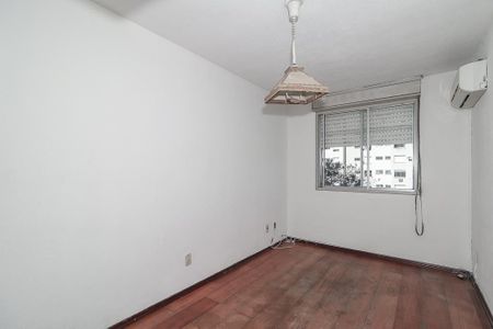 Sala de apartamento à venda com 2 quartos, 56m² em Jardim Sabará, Porto Alegre