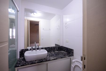 Apartamento à venda com 78m², 3 quartos e 2 vagasBanheiro da Suíte