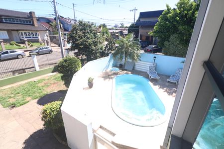 Casa à venda com 350m², 4 quartos e 2 vagasÁrea comum - Piscina