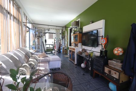 Casa à venda com 350m², 4 quartos e 2 vagasSala 3