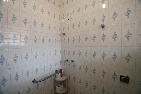 Casa à venda com 252m², 3 quartos e 5 vagasBanheiro 2