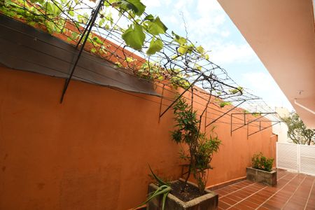 Casa à venda com 252m², 3 quartos e 5 vagasVista do Quarto 2