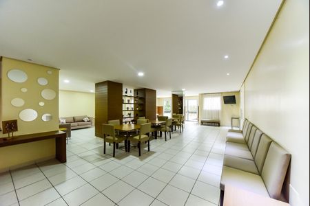 Apartamento à venda com 60m², 3 quartos e 1 vaga Apartamento à venda com 60m², 3 quartos e 1 vagaÁrea comum - Salão de festas