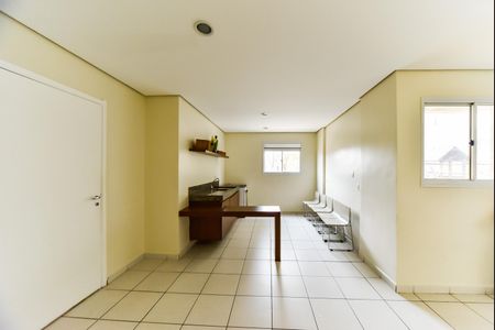Apartamento à venda com 60m², 3 quartos e 1 vaga Apartamento à venda com 60m², 3 quartos e 1 vagaÁrea comum - Salão de festas