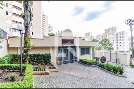 Apartamento à venda com 68m², 3 quartos e 1 vaga Apartamento à venda com 68m², 3 quartos e 1 vagaFachada e portaria