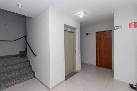 Apartamento à venda com 34m², 1 quarto e sem vaga Apartamento à venda com 34m², 1 quarto e sem vagaElevador