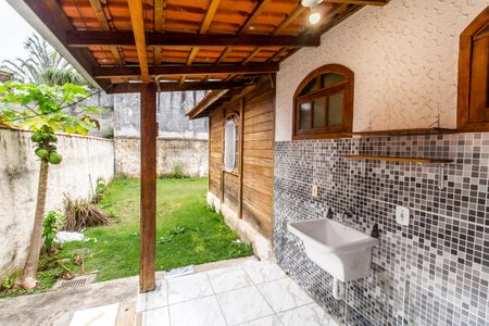 Casa para alugar com 214m², 4 quartos e 2 vagasÁrea de Serviço