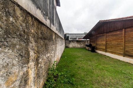 Casa para alugar com 214m², 4 quartos e 2 vagasQuintal