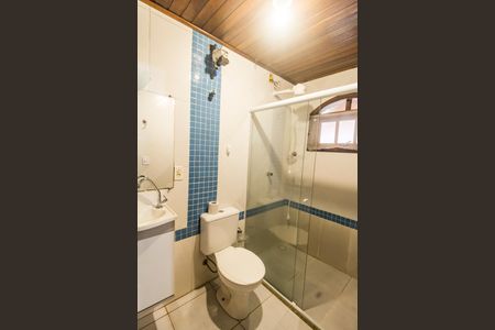 Casa para alugar com 214m², 4 quartos e 2 vagasBanheiro