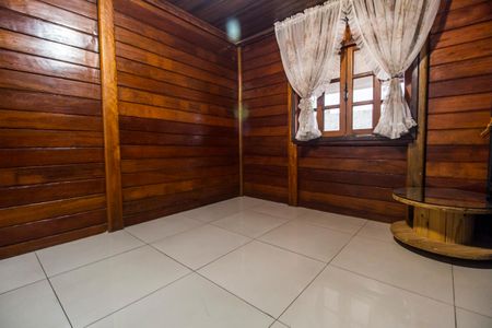 Casa para alugar com 214m², 4 quartos e 2 vagasQuarto