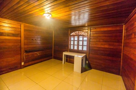 Casa para alugar com 214m², 4 quartos e 2 vagasQuarto 4