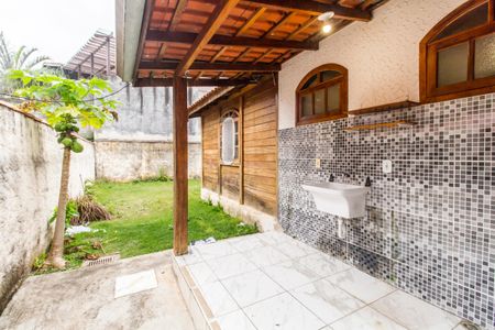 Casa para alugar com 214m², 4 quartos e 2 vagasÁrea de Serviço