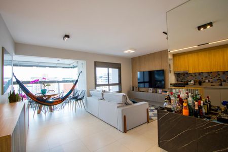 Apartamento à venda com 76m², 2 quartos e 2 vagas Apartamento à venda com 76m², 2 quartos e 2 vagasSala