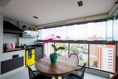 Apartamento à venda com 76m², 2 quartos e 2 vagas Apartamento à venda com 76m², 2 quartos e 2 vagasVaranda da Sala