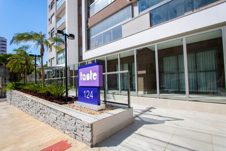 Apartamento à venda com 76m², 2 quartos e 2 vagas Apartamento à venda com 76m², 2 quartos e 2 vagasFachada