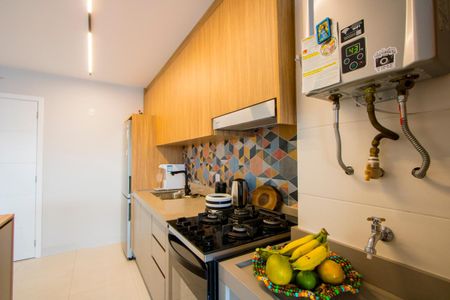 Apartamento à venda com 76m², 2 quartos e 2 vagas Apartamento à venda com 76m², 2 quartos e 2 vagasCozinha/Área de serviço