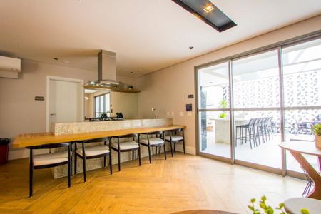 Apartamento à venda com 76m², 2 quartos e 2 vagas Apartamento à venda com 76m², 2 quartos e 2 vagasÁrea comum - Salão de festas