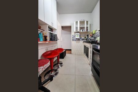 Apartamento à venda com 95m², 2 quartos e sem vaga Apartamento à venda com 95m², 2 quartos e sem vagaCozinha