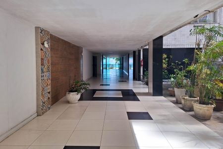 Apartamento à venda com 95m², 2 quartos e sem vaga Apartamento à venda com 95m², 2 quartos e sem vagaÁrea de Serviço