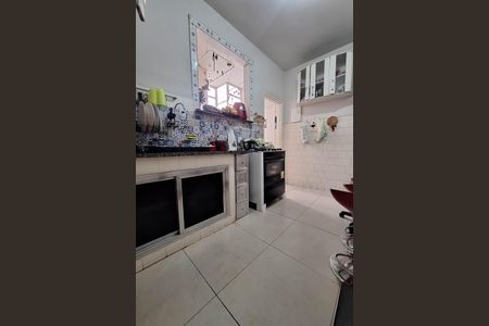 Apartamento à venda com 95m², 2 quartos e sem vaga Apartamento à venda com 95m², 2 quartos e sem vagaCozinha