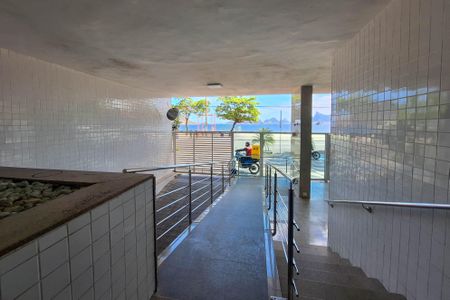 Apartamento à venda com 95m², 2 quartos e sem vaga Apartamento à venda com 95m², 2 quartos e sem vagaÁrea de Serviço