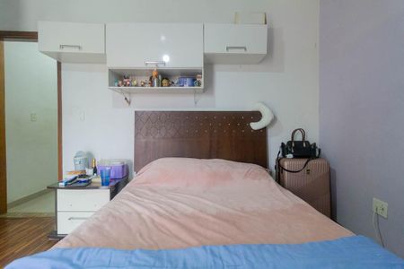 Casa à venda com 108m², 3 quartos e 3 vagas Casa à venda com 108m², 3 quartos e 3 vagasQuarto 1