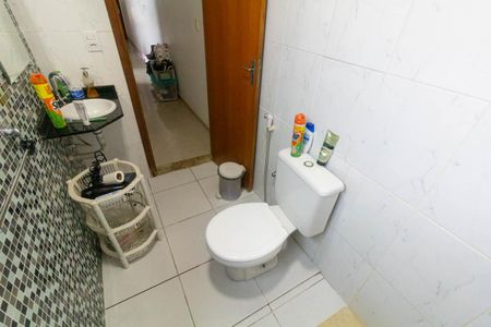 Casa à venda com 108m², 3 quartos e 3 vagas Casa à venda com 108m², 3 quartos e 3 vagasBanheiro da Suíte