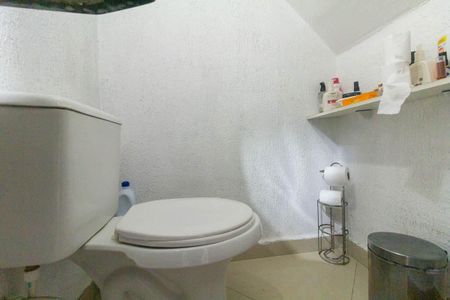 Casa à venda com 108m², 3 quartos e 3 vagas Casa à venda com 108m², 3 quartos e 3 vagasLavabo 1