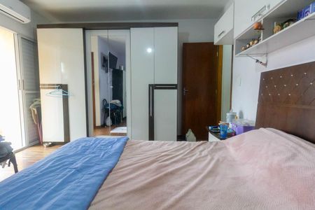 Casa à venda com 108m², 3 quartos e 3 vagas Casa à venda com 108m², 3 quartos e 3 vagasQuarto 1