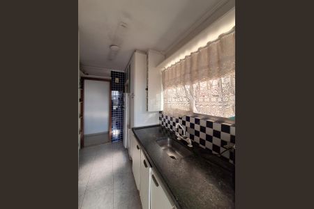 Apartamento à venda com 62m², 2 quartos e 1 vagaCozinha
