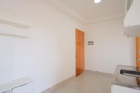 Sala de apartamento para alugar com 2 quartos, 30m² em Vila Carrão, São Paulo