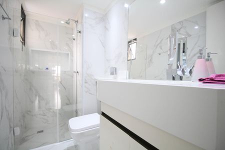 Apartamento para alugar com 148m², 3 quartos e 3 vagas Apartamento para alugar com 148m², 3 quartos e 3 vagasBanheiro Social