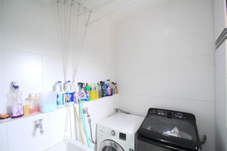 Apartamento para alugar com 148m², 3 quartos e 3 vagas Apartamento para alugar com 148m², 3 quartos e 3 vagasÁrea de Serviço