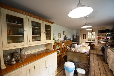 Casa à venda com 582m², 3 quartos e 3 vagascozinha