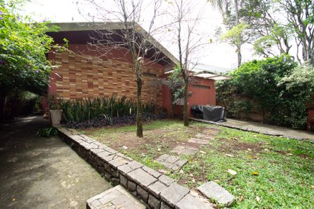 Casa à venda com 582m², 3 quartos e 3 vagasarea da casa