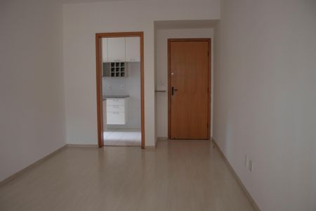 Sala de apartamento à venda com 3 quartos, 70m² em Sion, Belo Horizonte