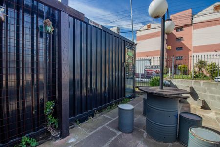 Apartamento para alugar com 40m², 2 quartos e 1 vaga Apartamento para alugar com 40m², 2 quartos e 1 vagaMercado do Condomínio