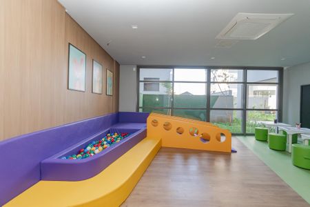 Apartamento à venda com 32m², 1 quarto e sem vaga Apartamento à venda com 32m², 1 quarto e sem vagaBrinquedoteca
