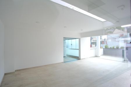 Apartamento à venda com 55m², 2 quartos e 1 vagaÁrea comum