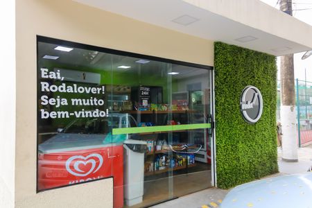 Apartamento à venda com 65m², 2 quartos e 1 vaga Apartamento à venda com 65m², 2 quartos e 1 vagaMercadinho