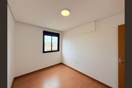 Apartamento à venda com 112m², 3 quartos e 2 vagasQuarto 2